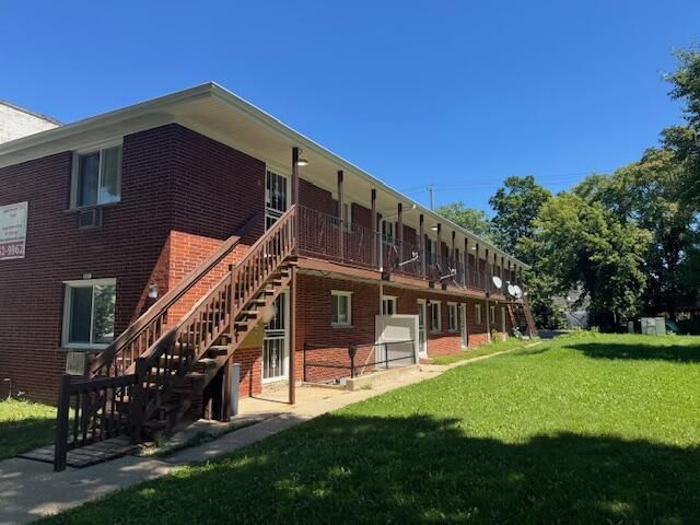 1422 S 7th STREET, Milwaukee, WI 53204