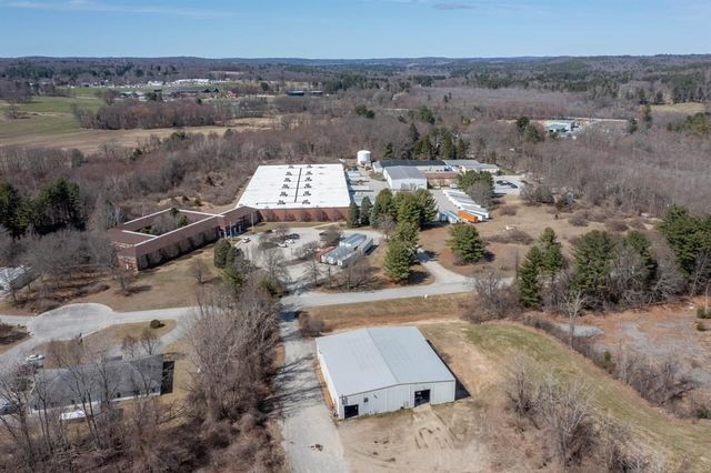 30 Crabtree Lane, Woodstock, CT 06281