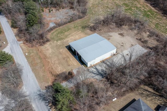 30 Crabtree Lane, Woodstock, CT 06281