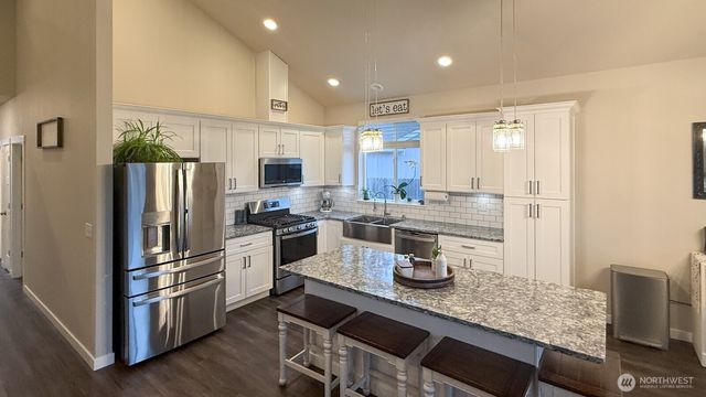 209 Fenway Court, Napavine, WA 98532