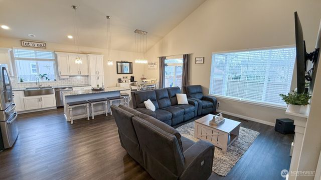 209 Fenway Court, Napavine, WA 98532