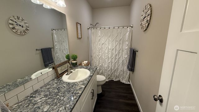 209 Fenway Court, Napavine, WA 98532