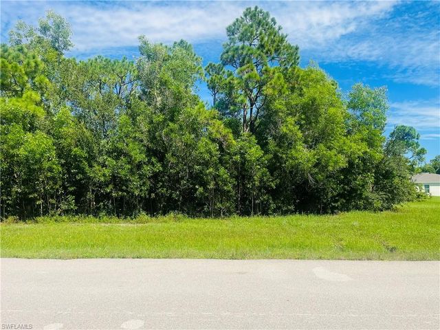 3901 NW 45th ST, Cape Coral, FL 33993