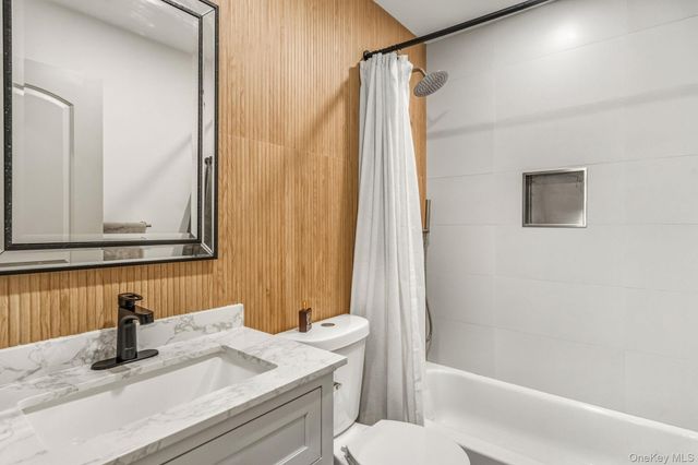 118 Ketcham Avenue, Patchogue, NY 11772