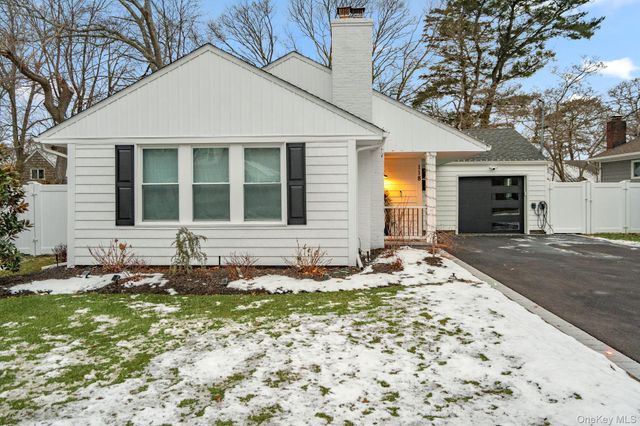 118 Ketcham Avenue, Patchogue, NY 11772