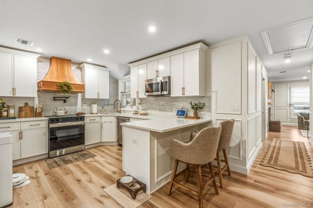 118 Ketcham Avenue, Patchogue, NY 11772