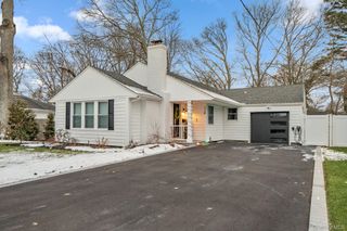 118 Ketcham Avenue, Patchogue, NY 11772