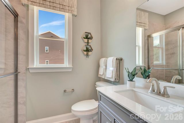 11200 Lochmere Road, Charlotte, NC 28278