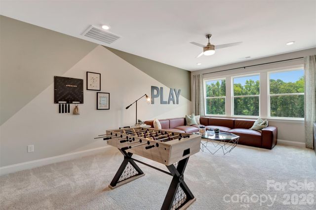 11200 Lochmere Road, Charlotte, NC 28278