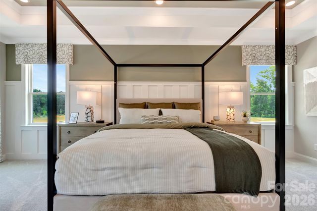 11200 Lochmere Road, Charlotte, NC 28278