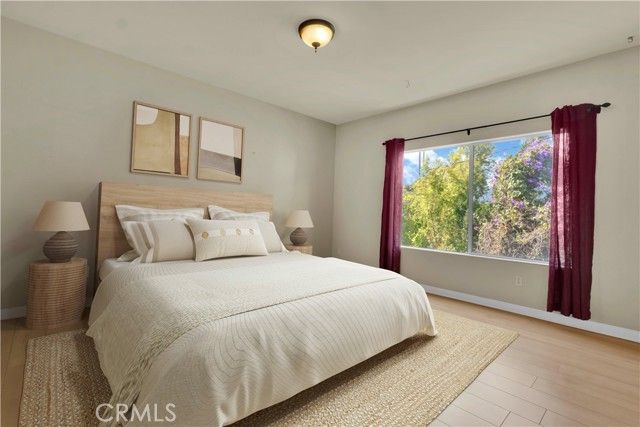 5242 Vesper 7, Sherman Oaks, CA 91411