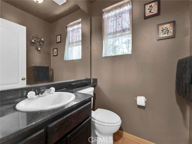 5242 Vesper 7, Sherman Oaks, CA 91411