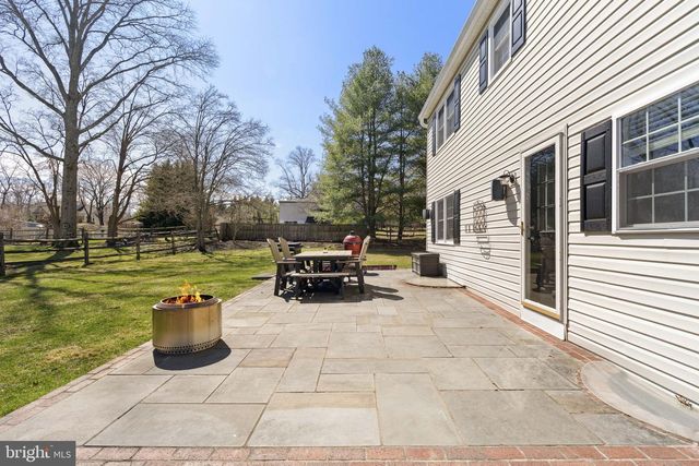 626 PENLLYN BLUE BELL PIKE, Blue Bell, PA 19422