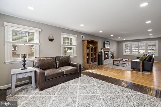 626 PENLLYN BLUE BELL PIKE, Blue Bell, PA 19422