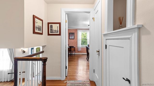 35 Lehn Springs Drive, Amherst, NY 14221