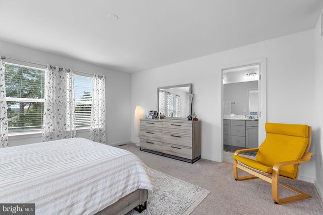 401 SNOWBERRY LN, Fredericksburg, VA 22405