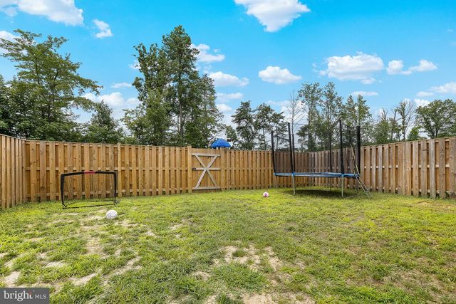 401 SNOWBERRY LN, Fredericksburg, VA 22405