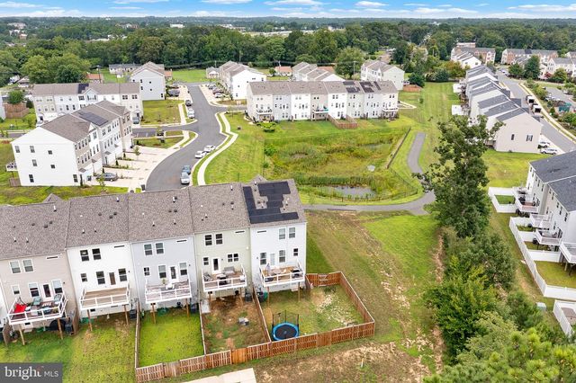 401 SNOWBERRY LN, Fredericksburg, VA 22405