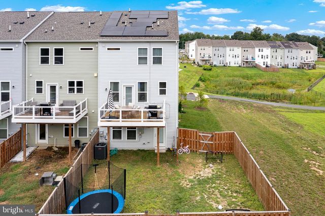401 SNOWBERRY LN, Fredericksburg, VA 22405