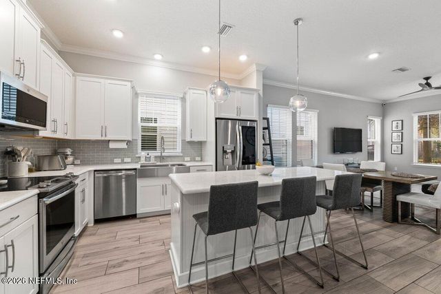 11324 BREAKERS BAY Way, Jacksonville, FL 32256