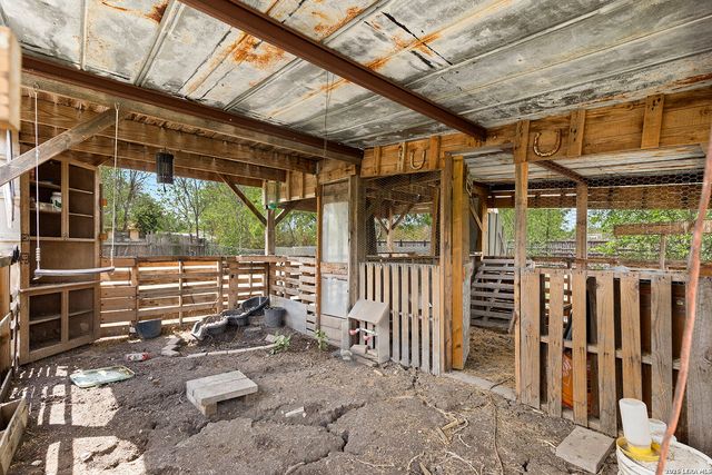 528 W Gerald, San Antonio, TX 78221