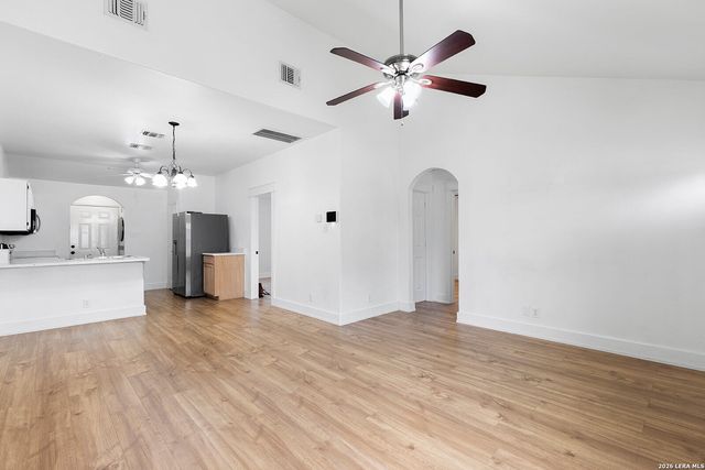 528 W Gerald, San Antonio, TX 78221