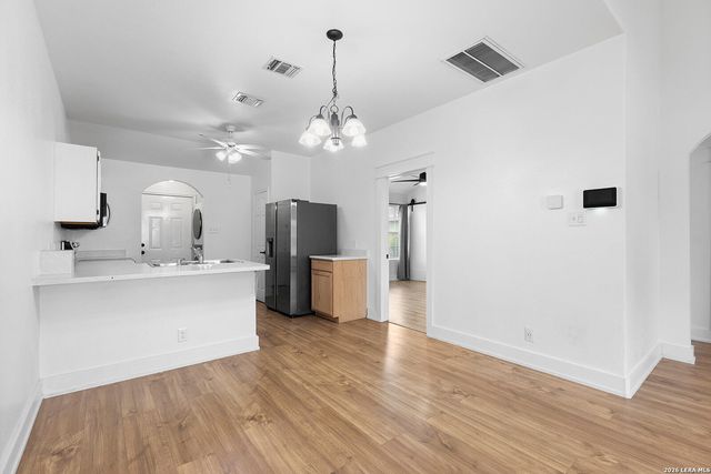 528 W Gerald, San Antonio, TX 78221