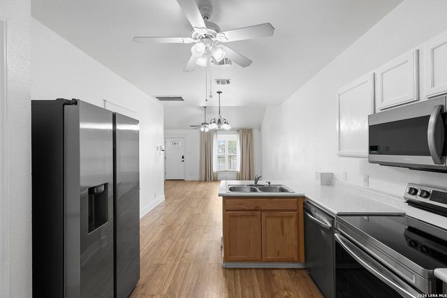 528 W Gerald, San Antonio, TX 78221