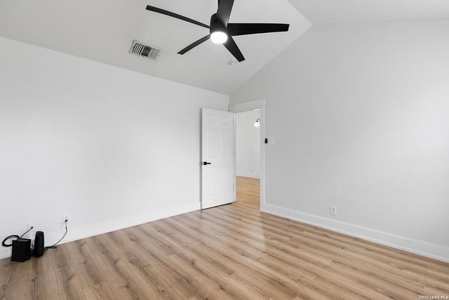 528 W Gerald, San Antonio, TX 78221