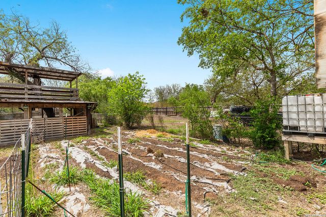 528 W Gerald, San Antonio, TX 78221