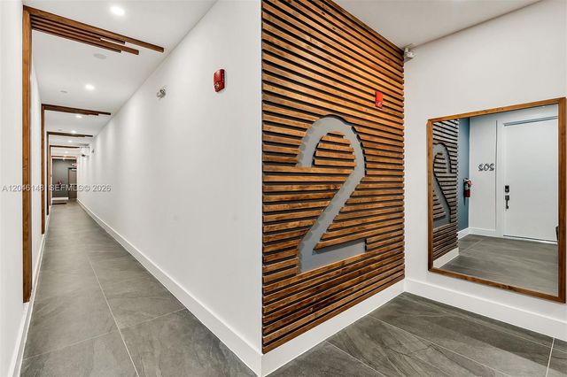 2100 Miami Road 204, Fort Lauderdale, FL 33316