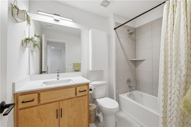 5347 Lamar Avenue, Mission, KS 66202