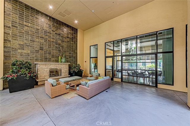 133 Promenade N 428, Long Beach, CA 90802
