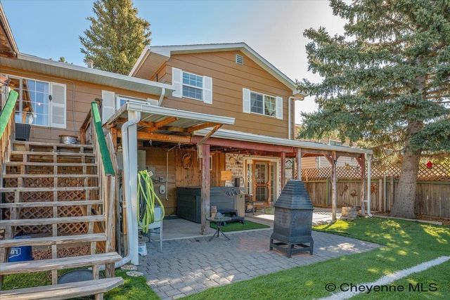 4203 EVERTON DR, Cheyenne, WY 82009