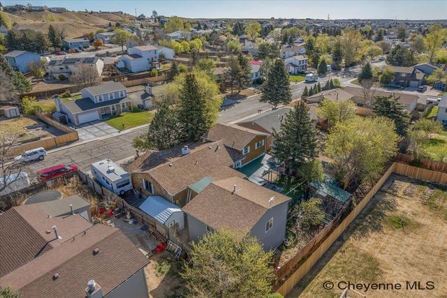 4203 EVERTON DR, Cheyenne, WY 82009