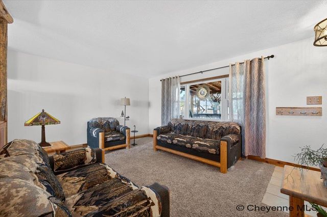 4203 EVERTON DR, Cheyenne, WY 82009