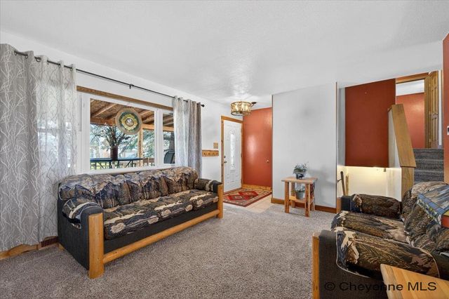 4203 EVERTON DR, Cheyenne, WY 82009