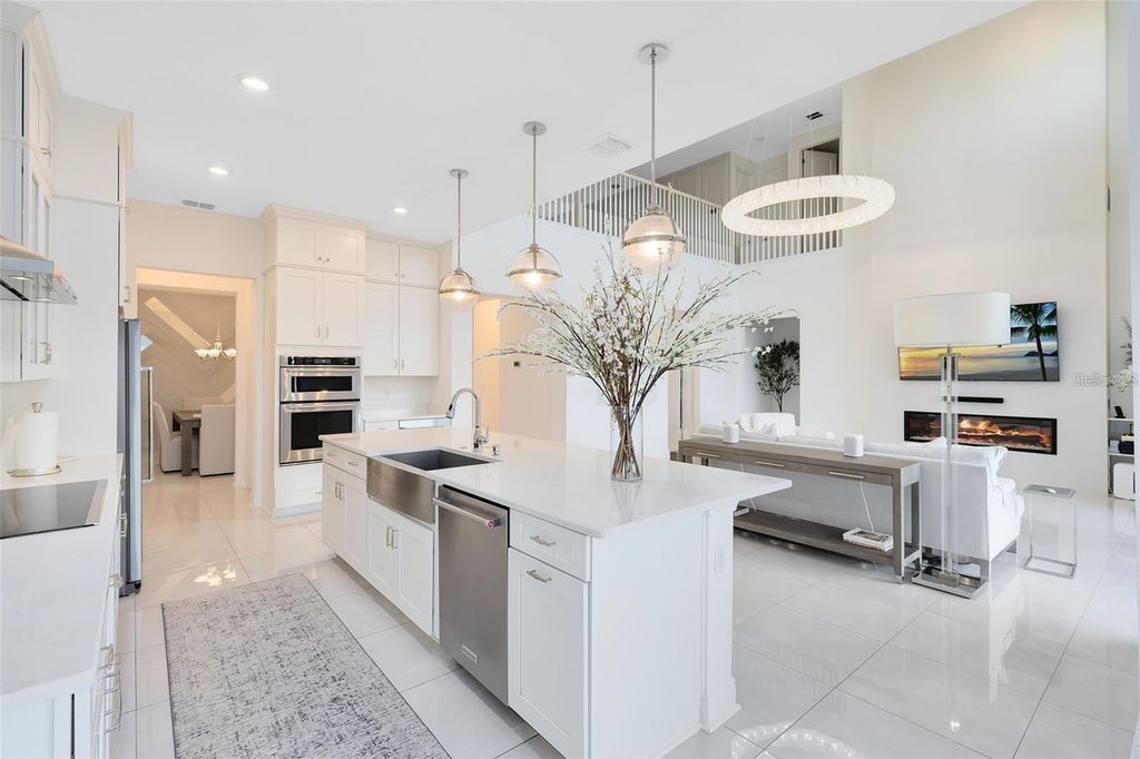 Image 21 of property listing at 1675 AMSEL FALLS PARK TERRACE, Winter Garden, FL 34787