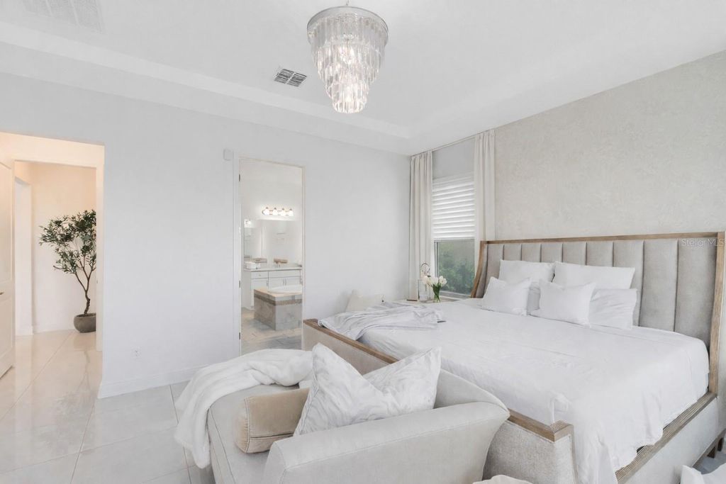 Image 26 of property listing at 1675 AMSEL FALLS PARK TERRACE, Winter Garden, FL 34787