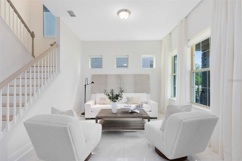 Image 8 of property listing at 1675 AMSEL FALLS PARK TERRACE, Winter Garden, FL 34787