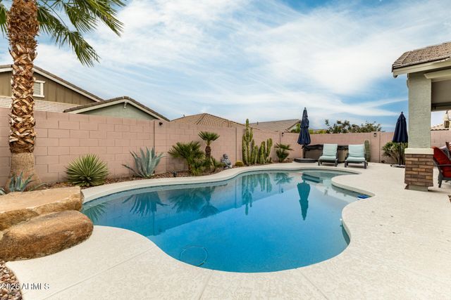 2832 W CANADA DE ORO Road, San Tan Valley, AZ 85144