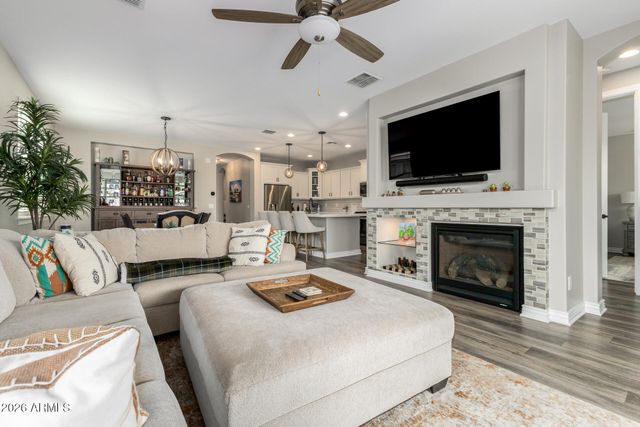 2832 W CANADA DE ORO Road, San Tan Valley, AZ 85144