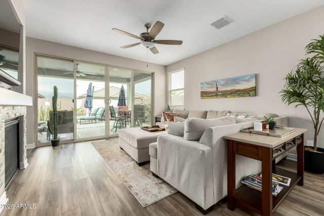 2832 W CANADA DE ORO Road, San Tan Valley, AZ 85144