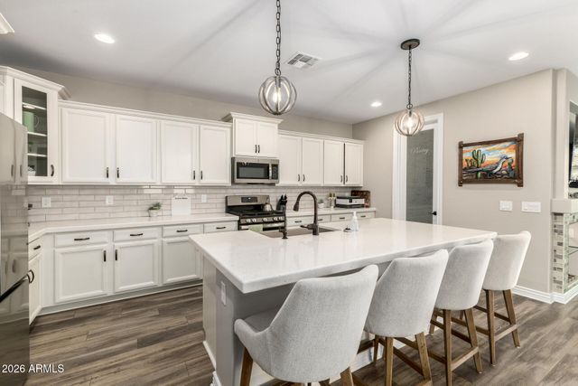 2832 W CANADA DE ORO Road, San Tan Valley, AZ 85144