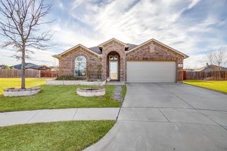 400 Eureka Court, Burleson, TX 76028