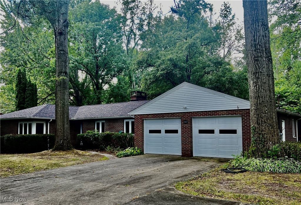 7447 Sylvan Drive, Kent, OH 44240