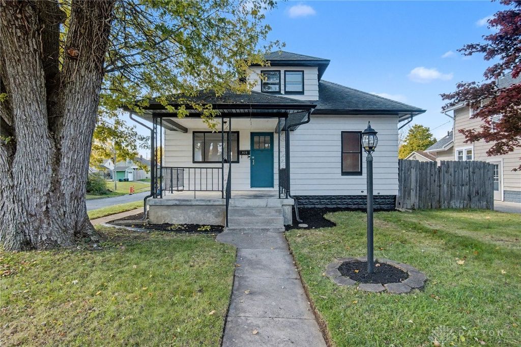 429 S Arlington Avenue, Springfield, OH 45505