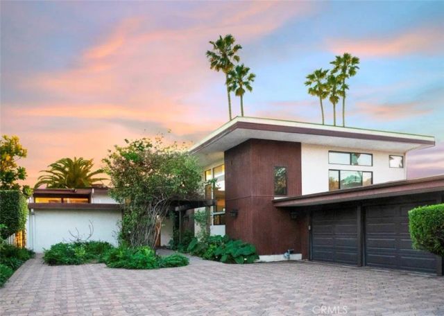 2105 W Paseo Del Mar, San Pedro, CA 90732