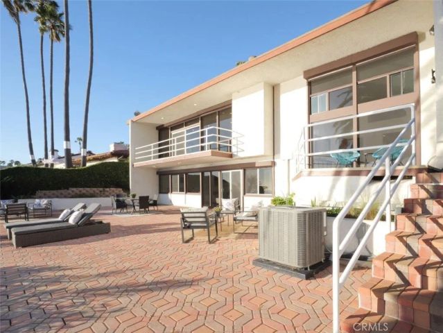 2105 W Paseo Del Mar, San Pedro, CA 90732