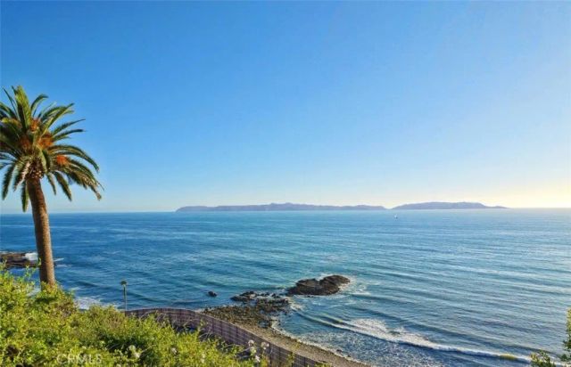 2105 W Paseo Del Mar, San Pedro, CA 90732